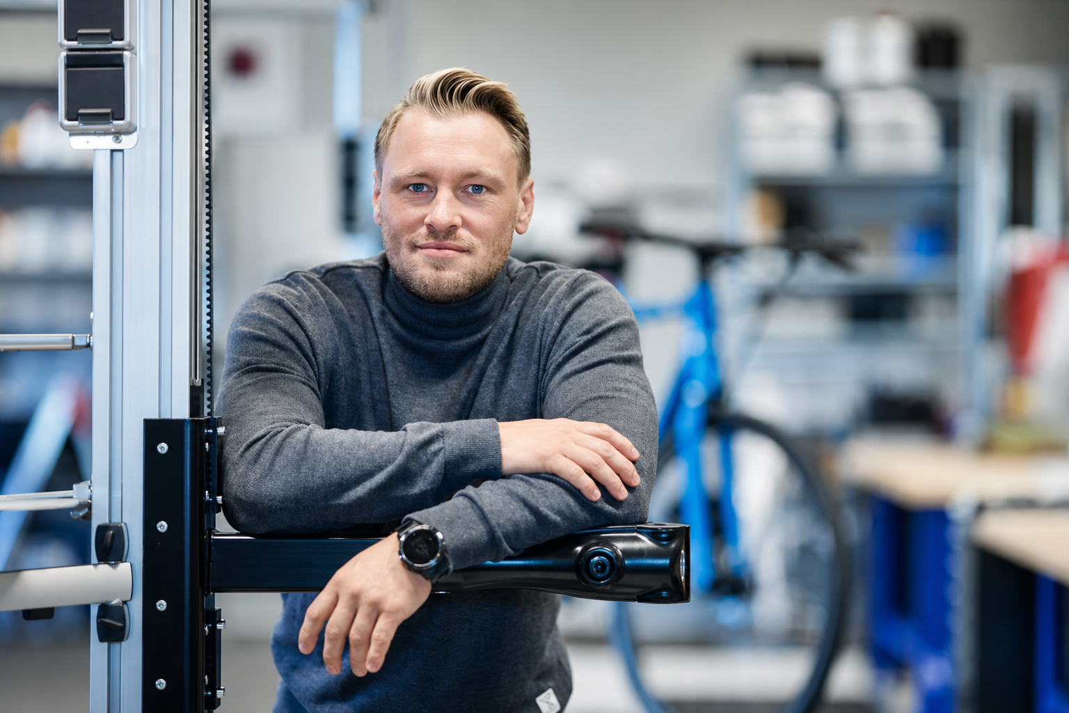 Gründer Tobias Spröte von myco bei der Entwicklung von E-Bikes und Mobilitätslösungen